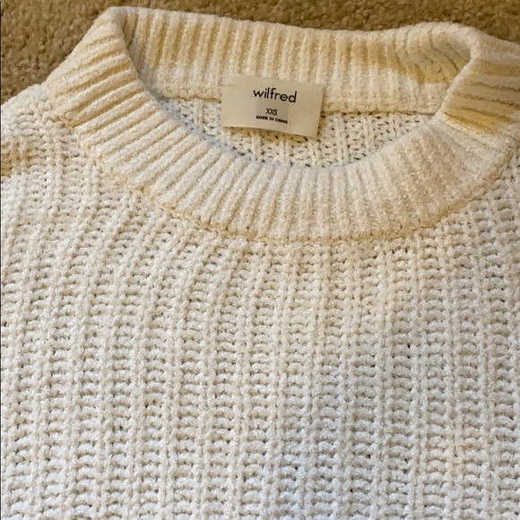 Aritzia Chenille Sweater XXS || SOLD || - Picture 2 of 3
